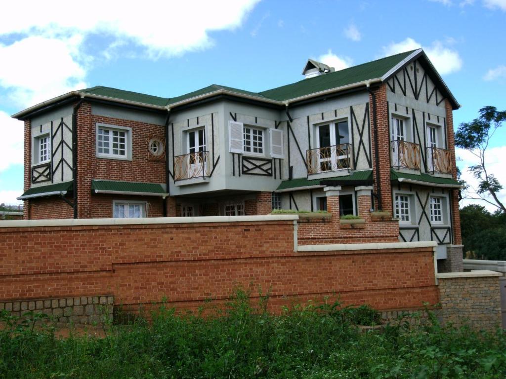 Appartements D'Hotes Marciloui Antsirabe Exterior photo